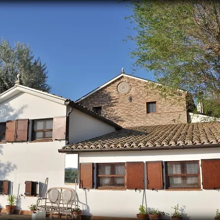 Casale Civetta - Con Piscina セニガッリア