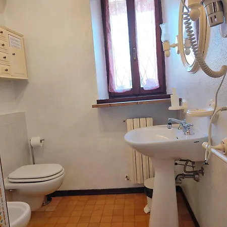 Appartamenti In Casale Con Piscina Apartment